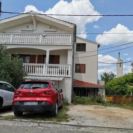 Gabriel Apartment